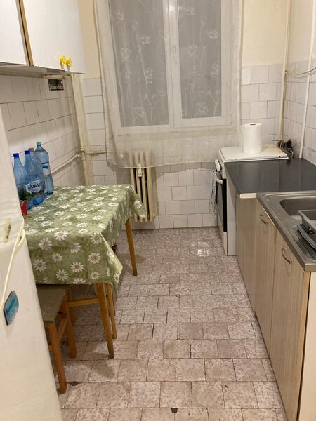 Drumul Taberei, Romancierilor