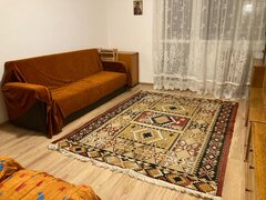 Drumul Taberei, Romancierilor